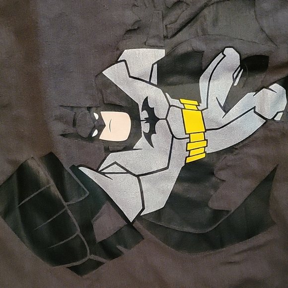 Gap toddler size 2 batman tshirt - Picture 2 of 5